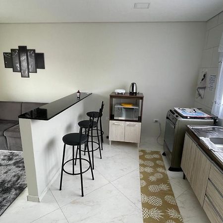 Lindo Apartamento Com 2 Quartos Prox Ao Jardim Botanico E Aeroporto Curitiba Exterior photo